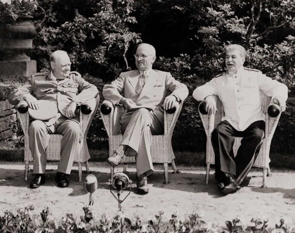 The Great Unravelling of the Postwar Order