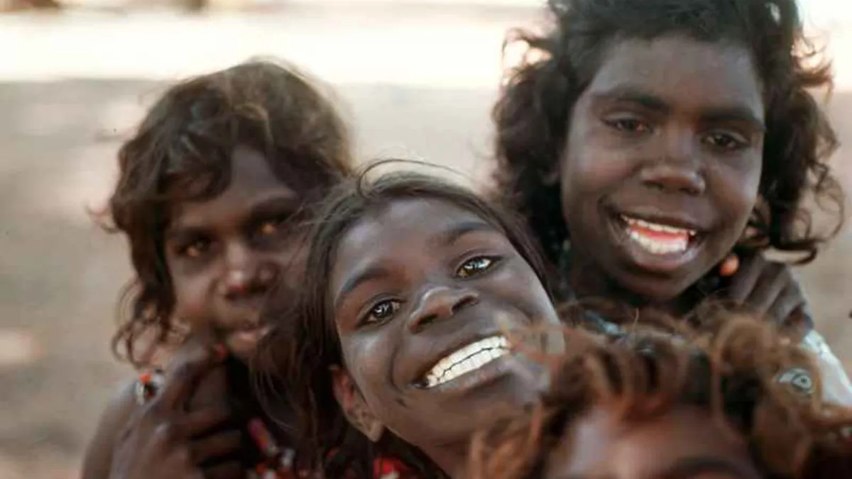 Urban “Aborigines” Help Themselves While Remote Communities Suffer