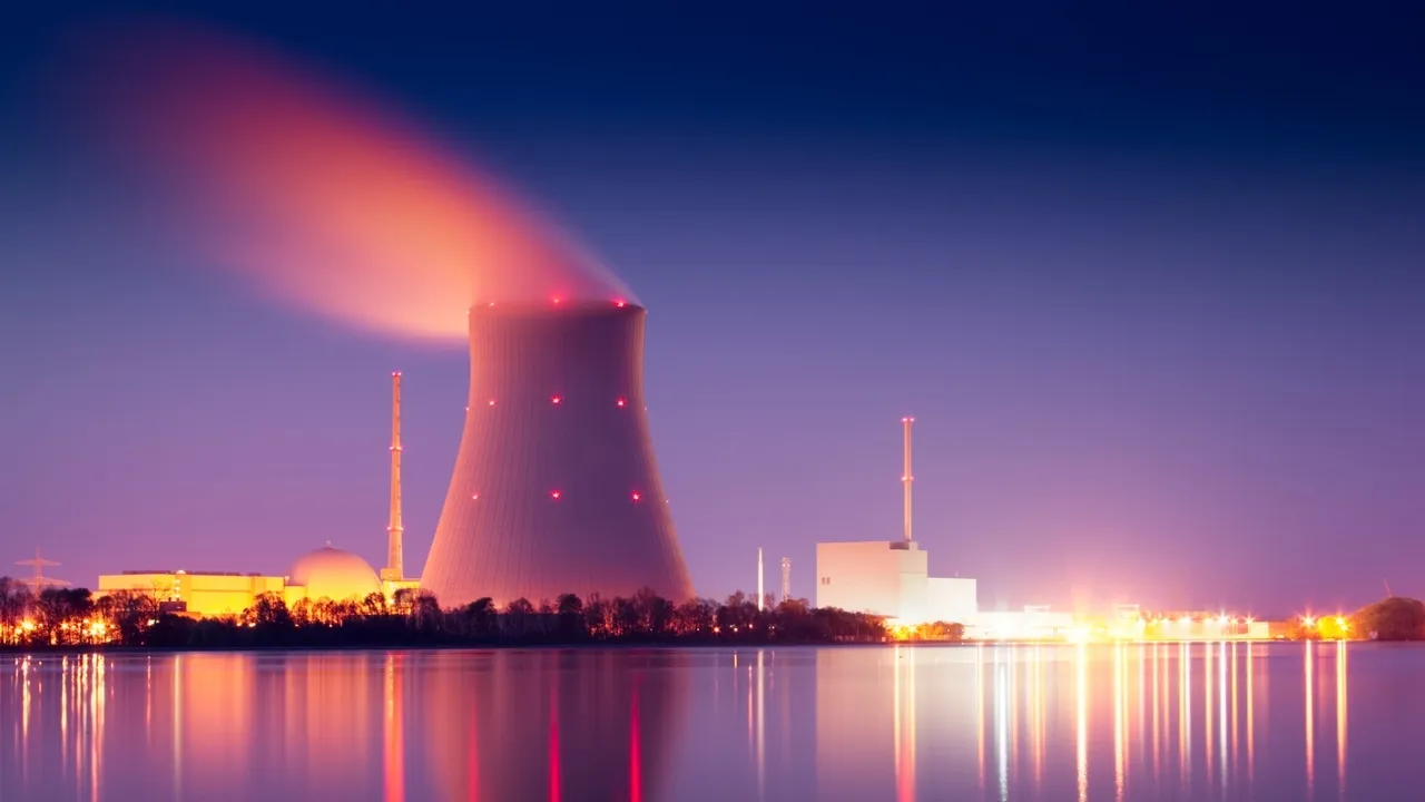 Investors Are Backing Uranium for Reliable Emission-Free Electricity