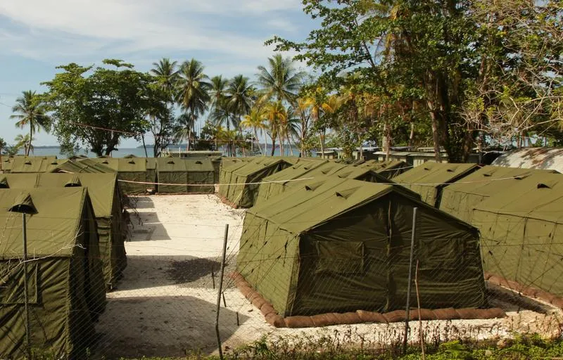 Dodgy Deals, or Cautious Concern from Jacqui Lambie?