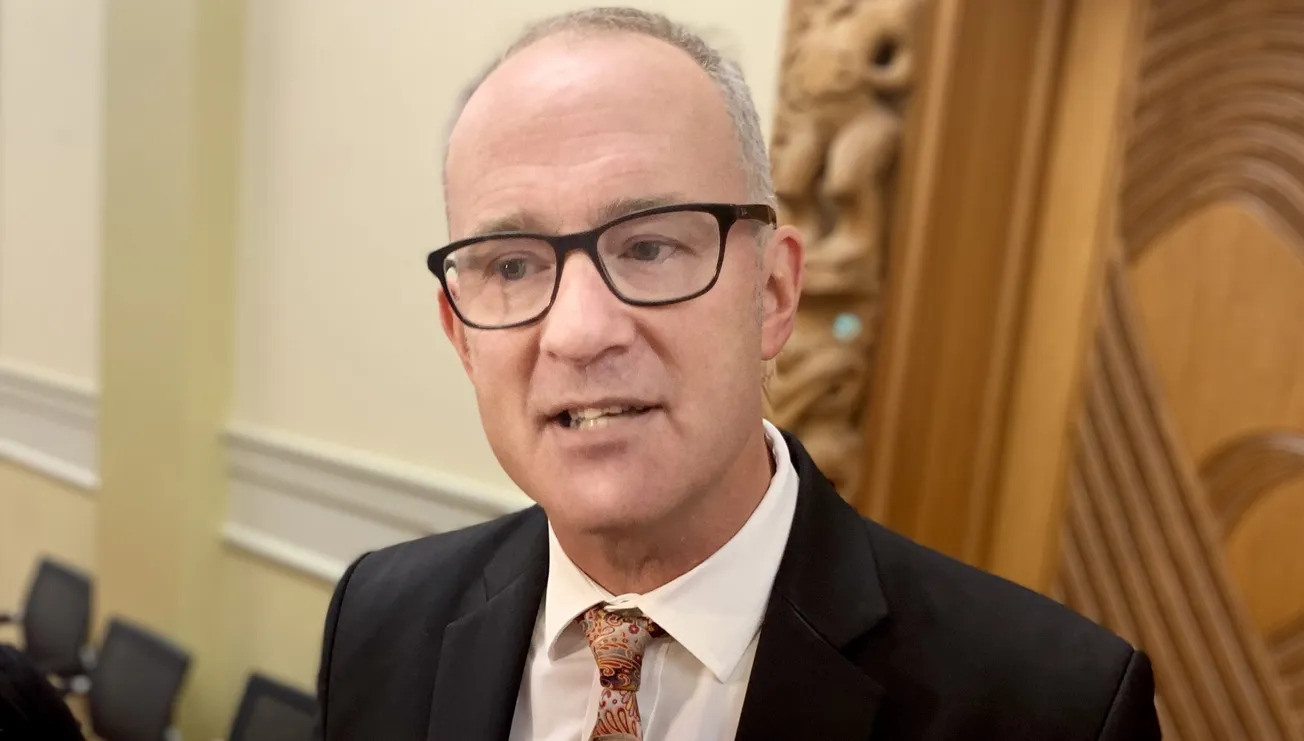 Councils under Pressure to Save and Invest, to Kickstart Economy