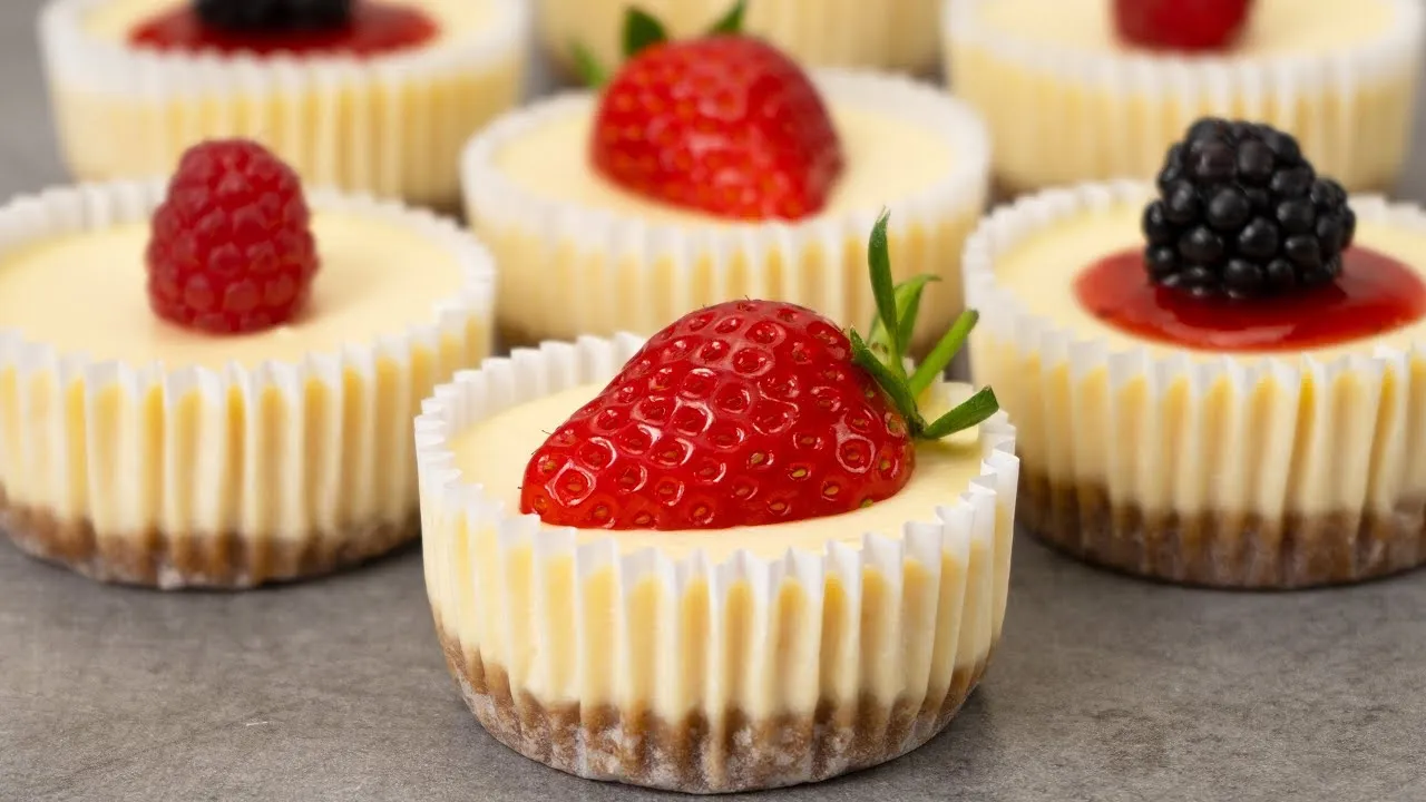 Taste Tuesday: Easy Mini Cheesecakes Recipe