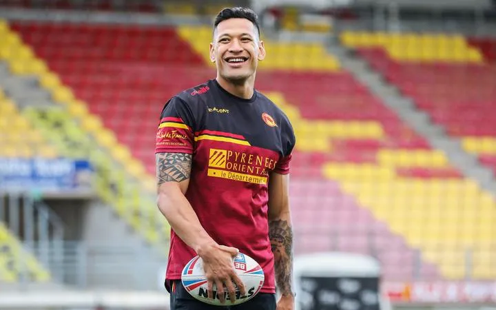 Israel Folau to Play Football Again