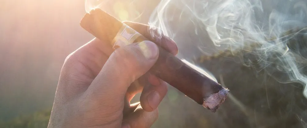 Sunday Read: Great Social Media and Cigars