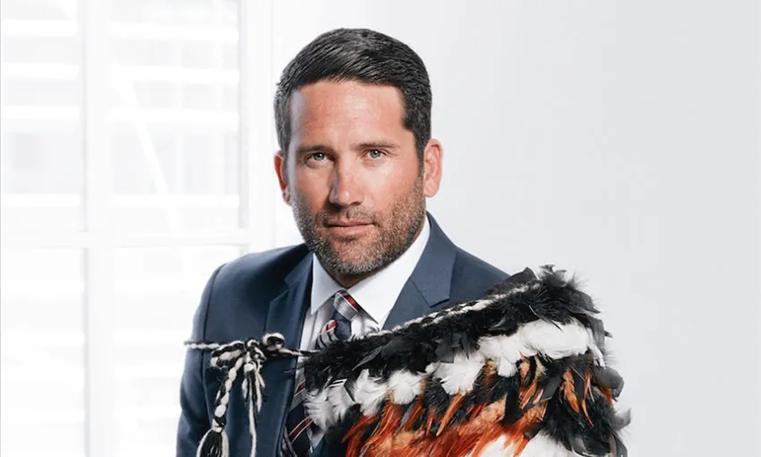 Dr Lance O’Sullivan, Violent Brick Chucking Window Smasher…