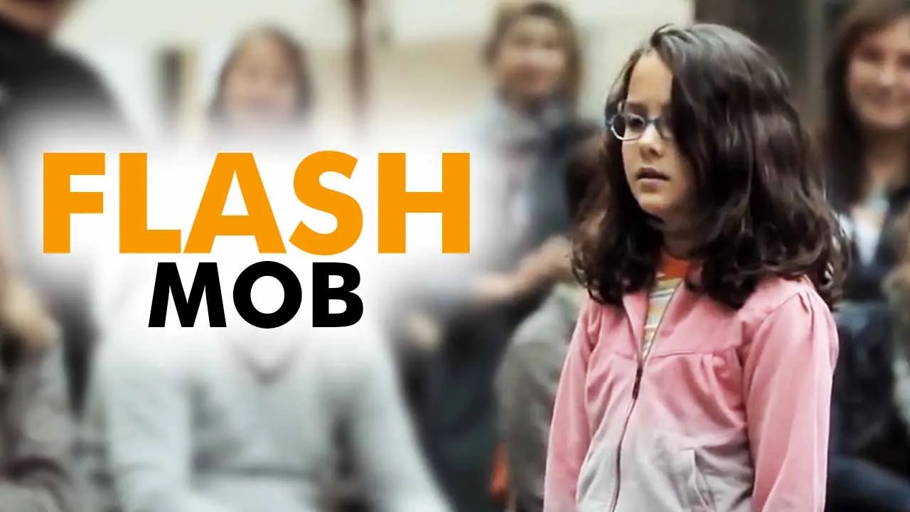 Amazing – Flash Mob – Started by One Little Girl – Ode to Joy