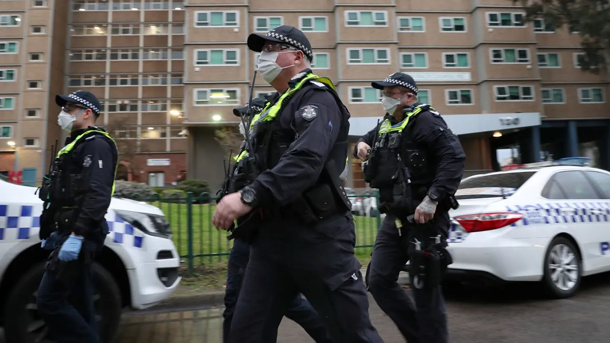 The First Baseball Bats of Spring Come to Melbourne