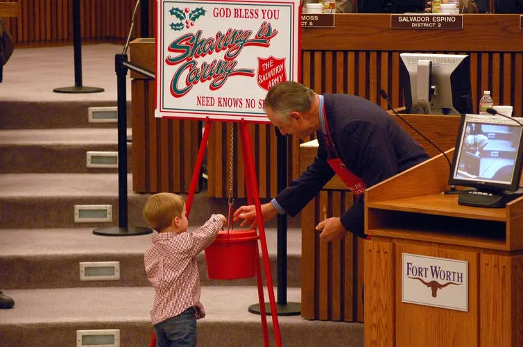 How the Salvation Army’s Red Kettles Became a Christmas Tradition