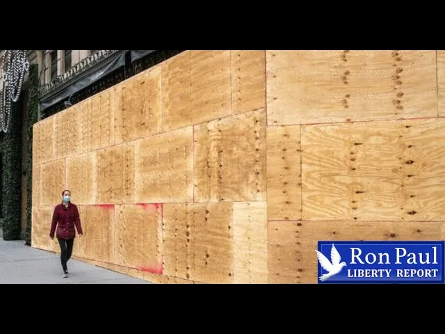 Banana Republic? US Braces for Mass Violence on Election Day