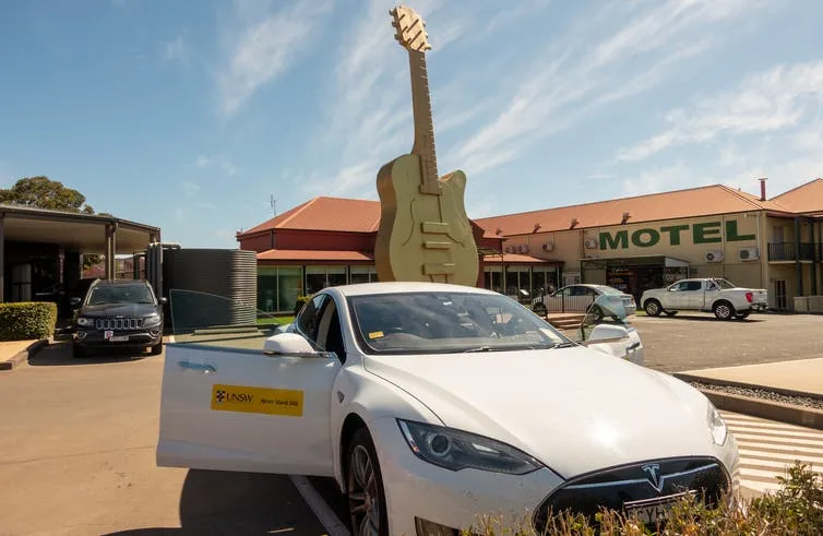 On an Electric Car Road Trip around NSW, We Found Range Anxiety (And the Need for More Chargers) Is Real