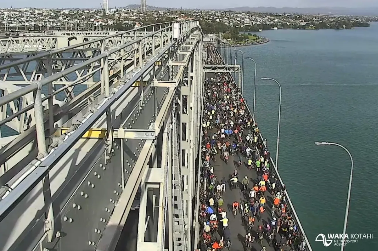 New Poll Shows 63% Of Kiwis Oppose Auckland’s Cycle Bridge