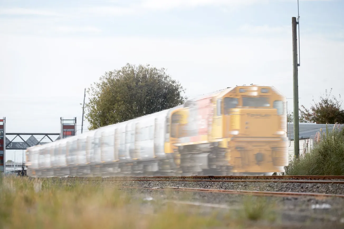 Te Huia Train Costing Taxpayers $24,000 a Day