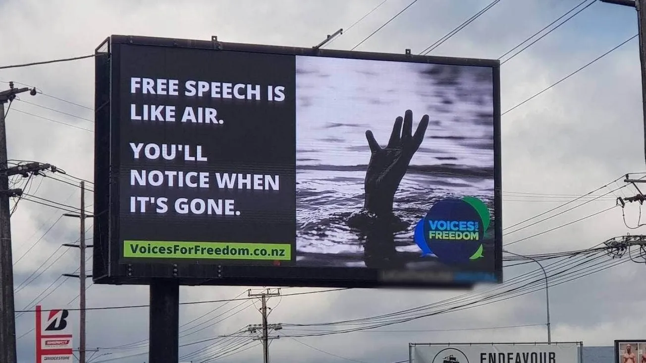 Free Speech Union Calls on Lumo Digital Outdoor to Honour the Spirit of Freedom of Speech