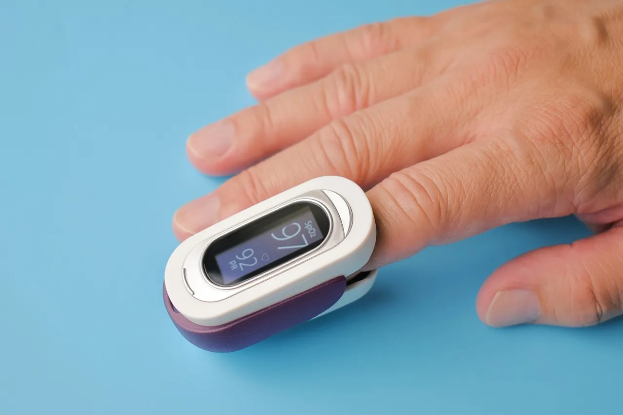 Pulse Oximeters Withheld from COVID Positive Patients