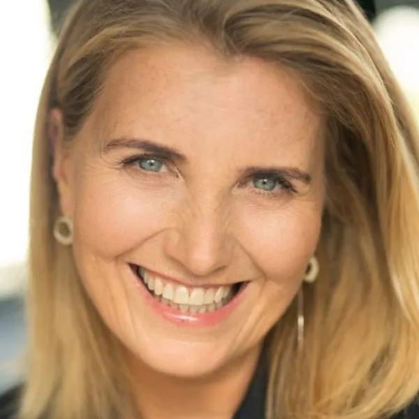 Media Stirring for a Story