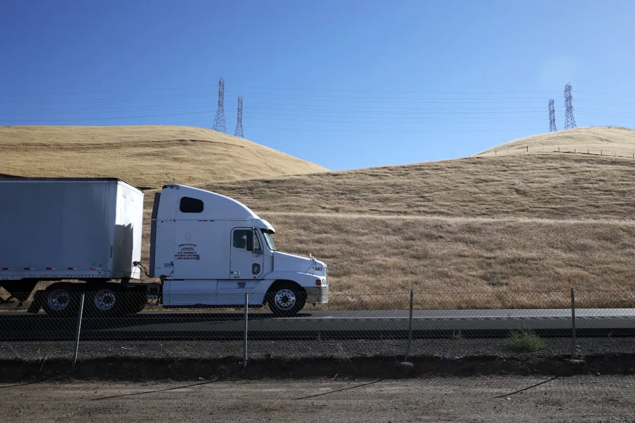 Truckers Say They’ll Cut NYC Off