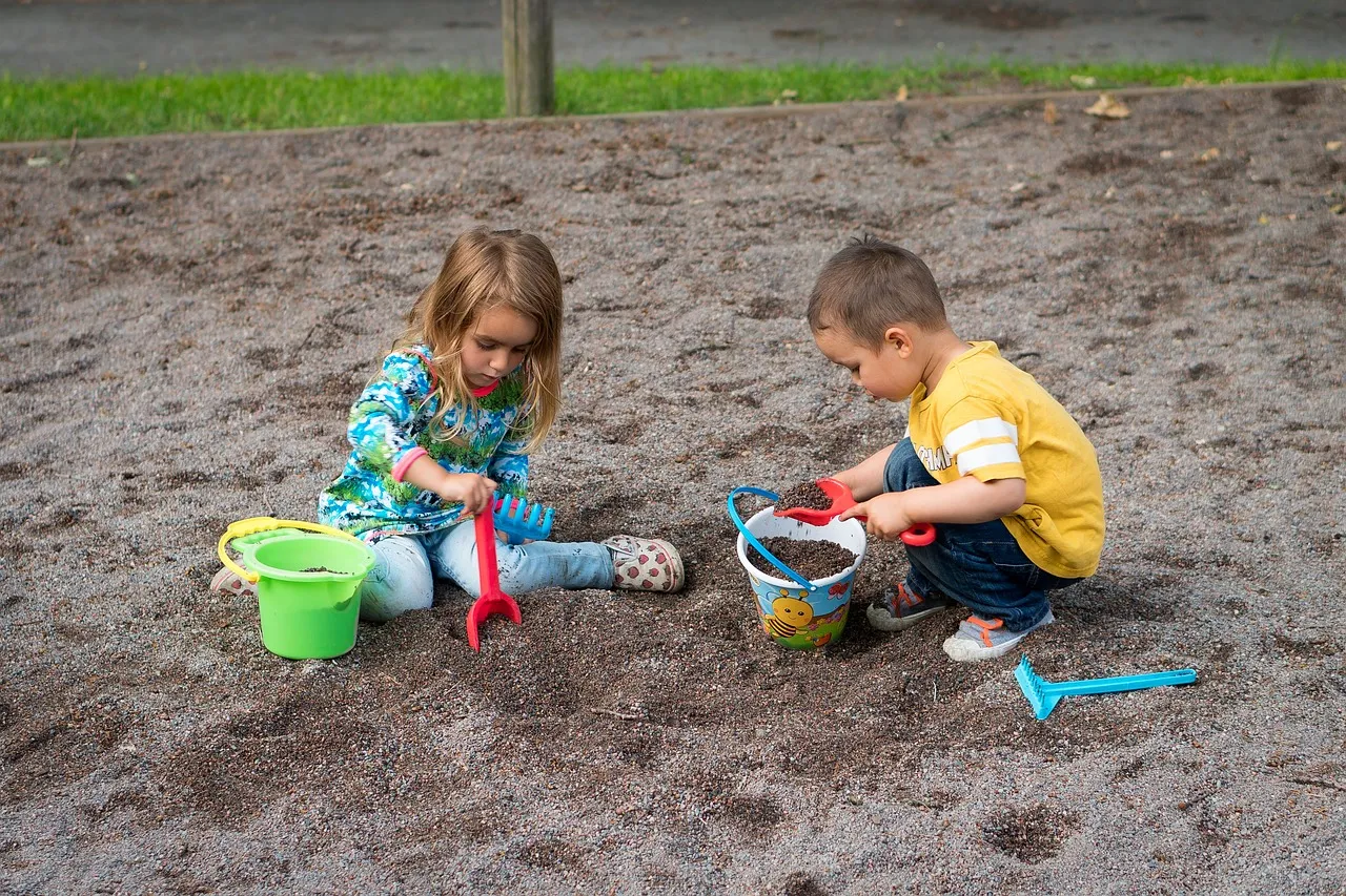 Mother Told Her Kids Can’t Play outside by Themselves