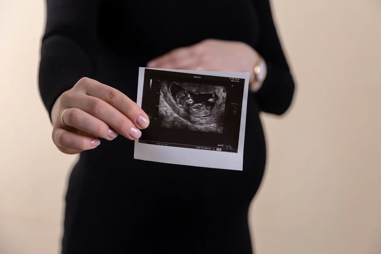 Unborn Babies Grimace at Taste of Kale