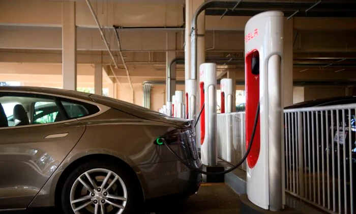 National Pledges to Subsidise Chargers for Rich Pricks’ EVs