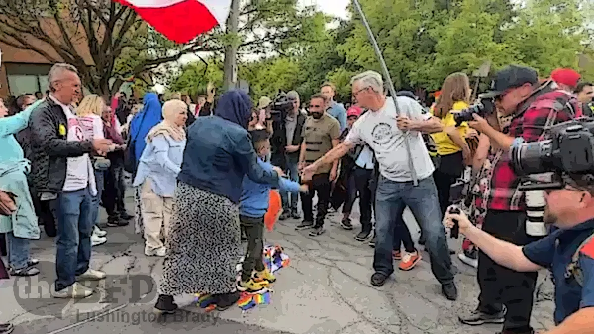 The Crescent or the Rainbow? You’ll Have to Choose