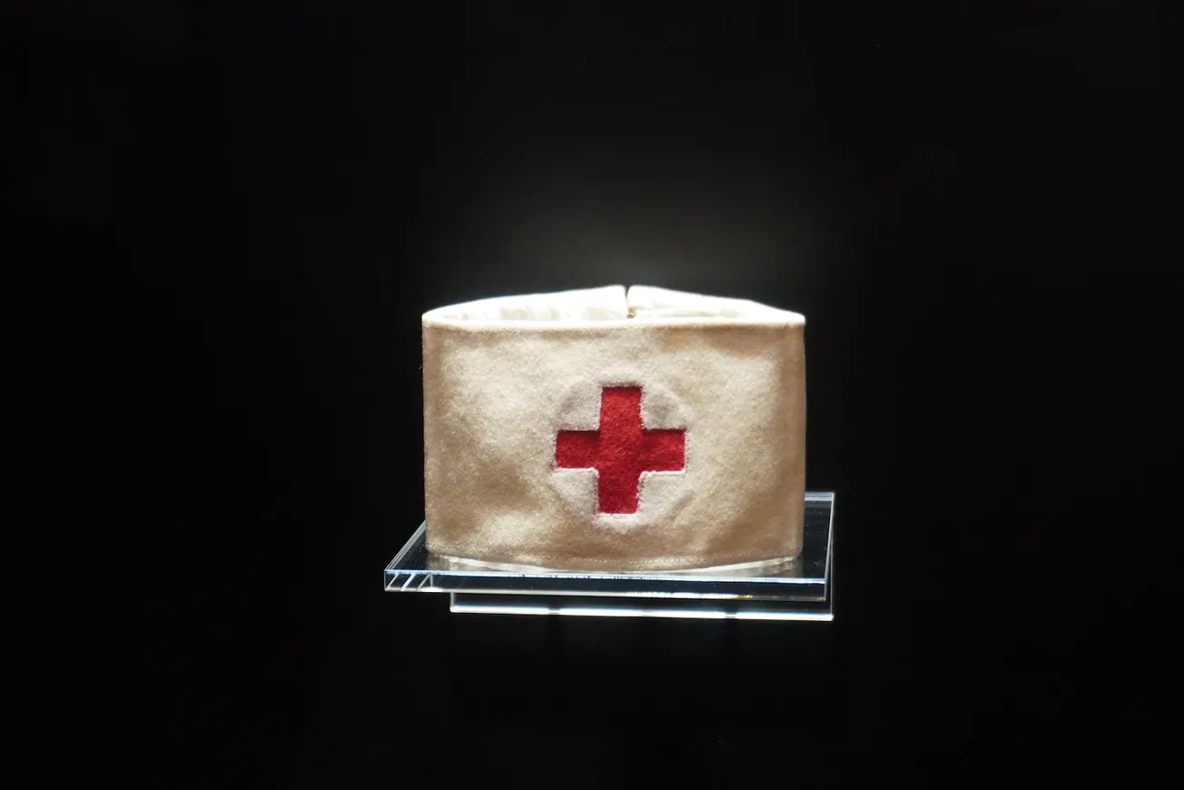 brown and red cross print box