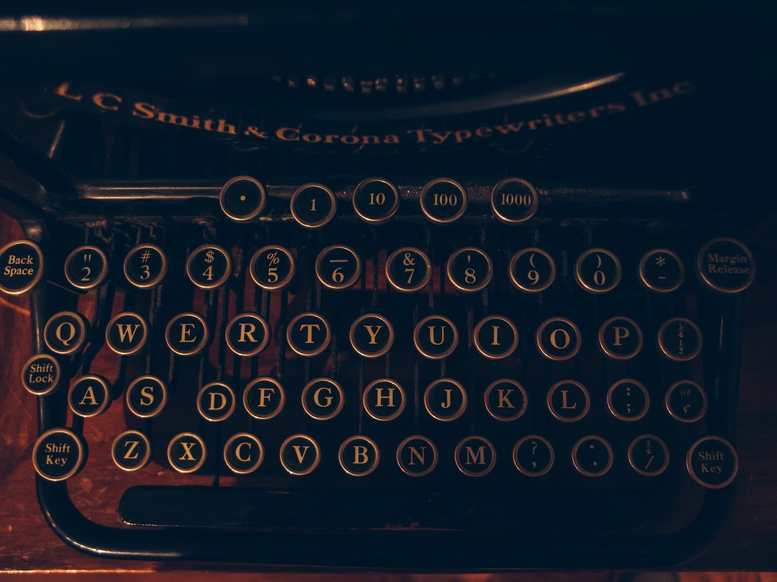 black and brown typewriter